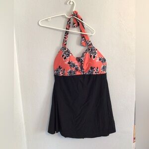 Swimming Suits Woman’s Black & Orange Floral One Piece Swimsuit. Size 4 XL.